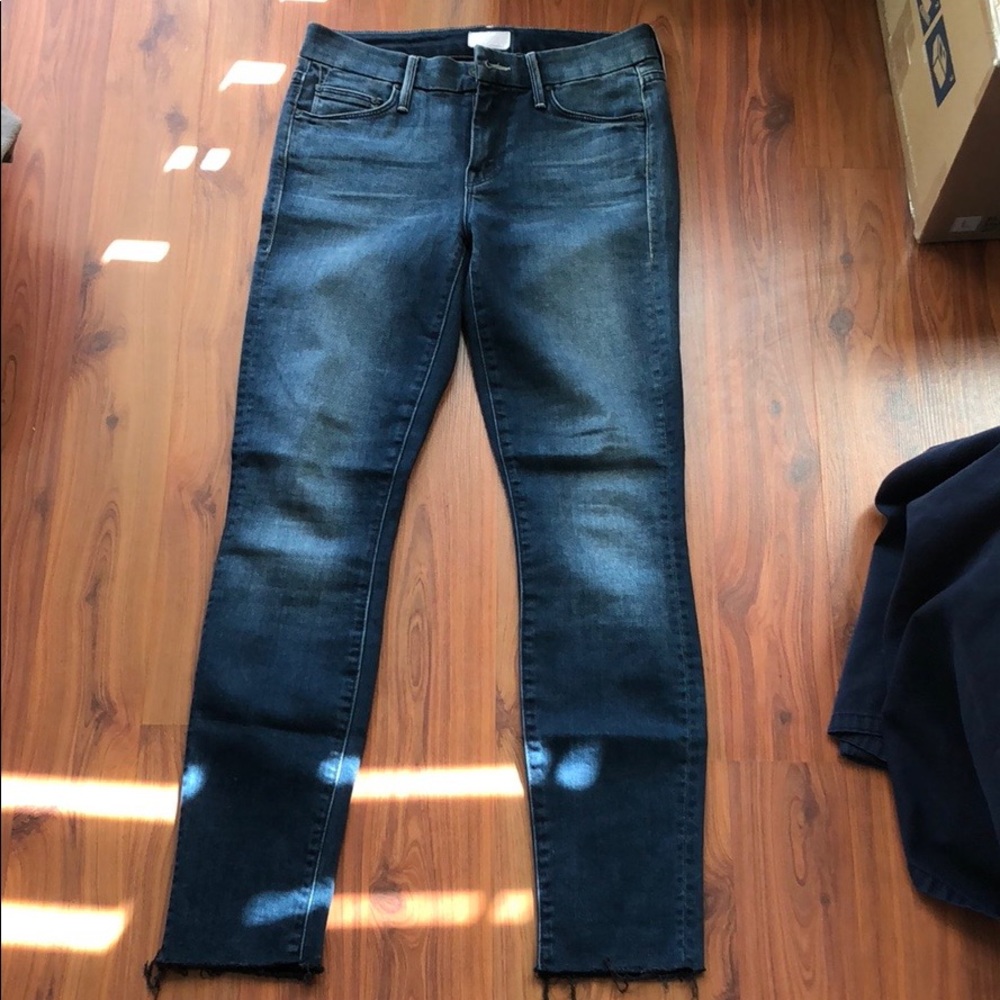 “Mother” Ankle Fray Jeans size 25